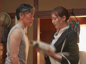 Phệt không đeo bao gái xinh lỗ lồn dâm khít